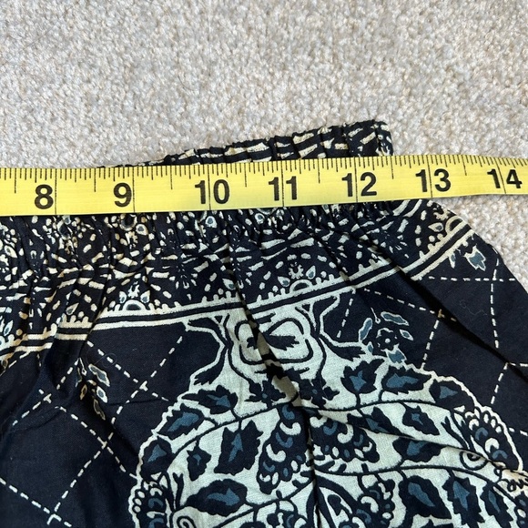 Sari Pantsuit - Picture 10 of 13